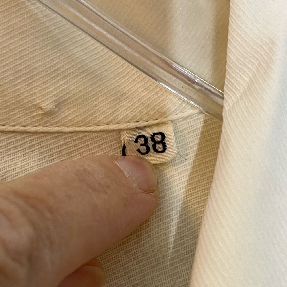 Burberrys vintage beige off white button front blouse long sleeve, size 38, US 4 - Picture 4 of 10
